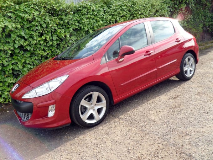 2025 Peugeot 308