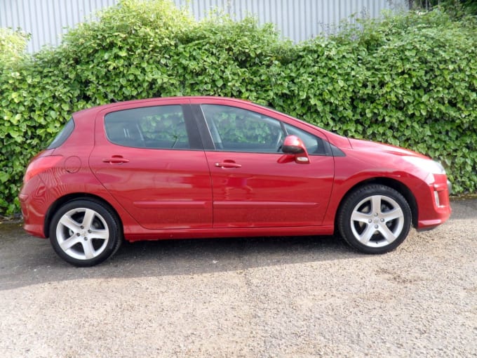 2025 Peugeot 308