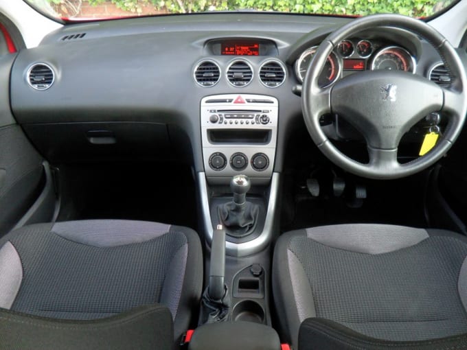 2025 Peugeot 308