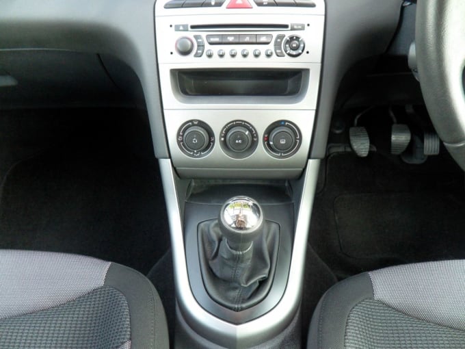 2025 Peugeot 308