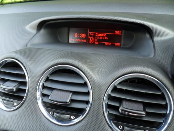 2025 Peugeot 308