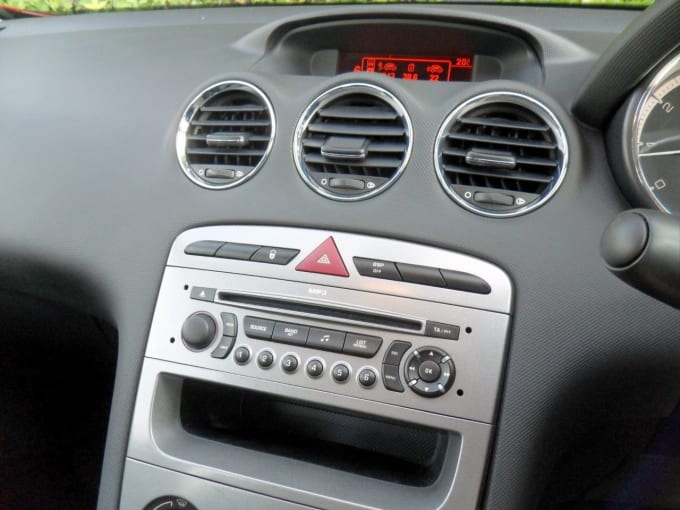 2025 Peugeot 308