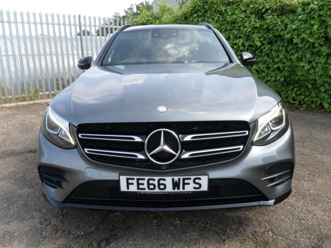 2025 Mercedes-benz Glc
