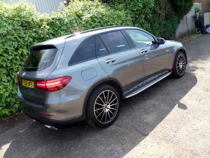 2025 Mercedes-benz Glc