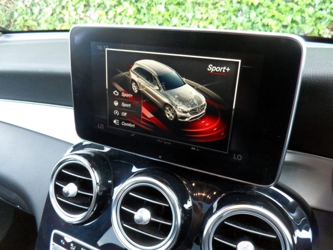 2025 Mercedes-benz Glc