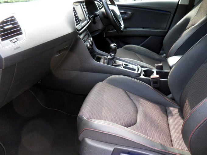2025 Seat Leon