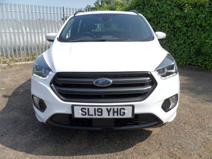 2025 Ford Kuga