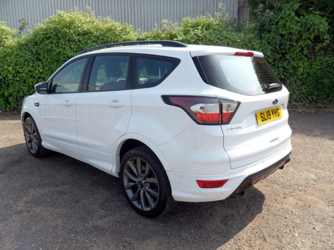2025 Ford Kuga