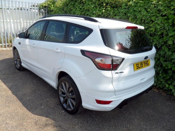 2025 Ford Kuga