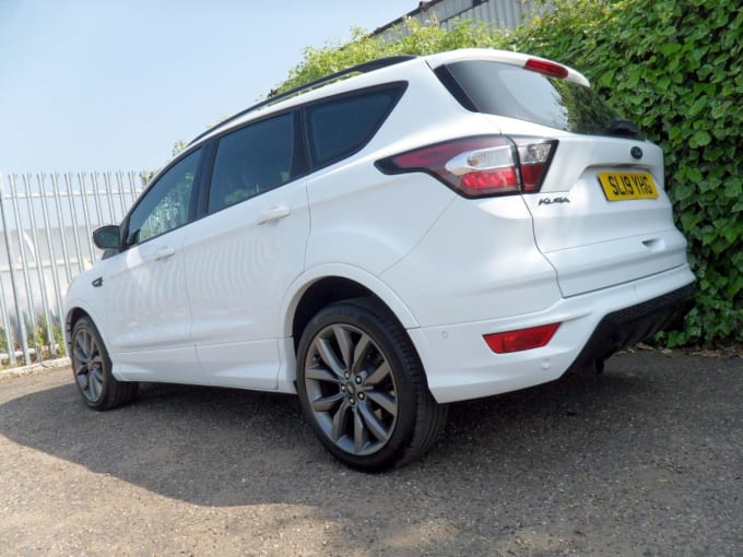 2025 Ford Kuga