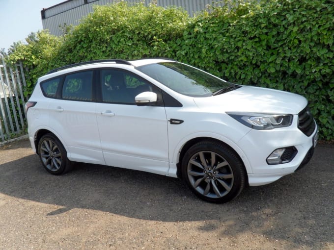 2025 Ford Kuga