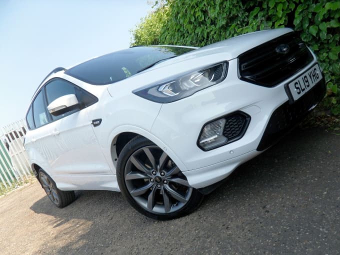 2025 Ford Kuga
