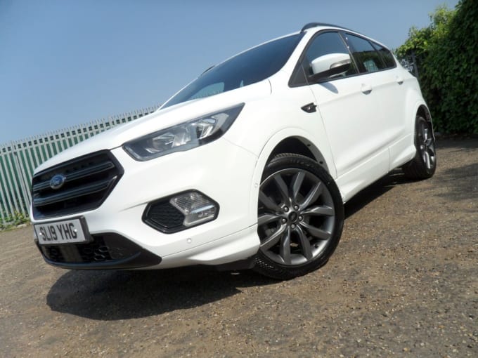 2025 Ford Kuga