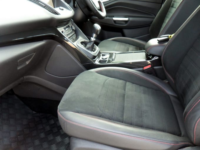 2025 Ford Kuga