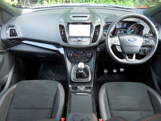 2025 Ford Kuga