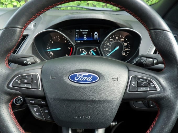 2025 Ford Kuga