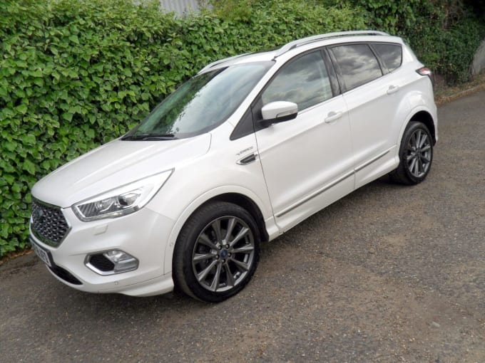 2025 Ford Kuga