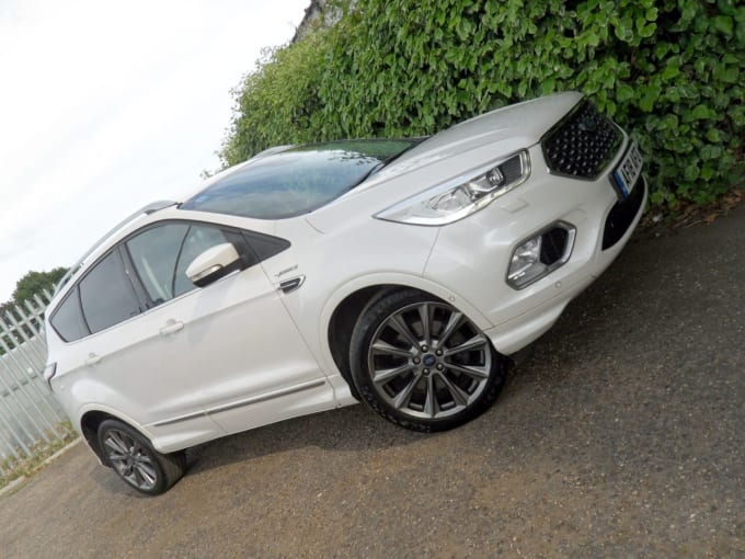 2025 Ford Kuga