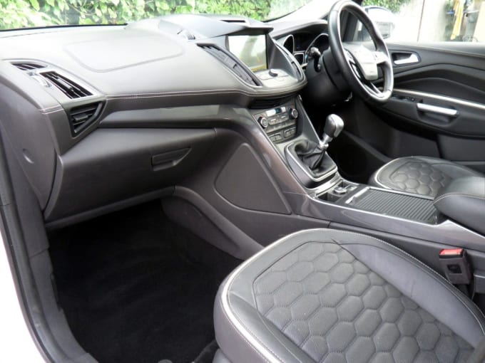 2025 Ford Kuga