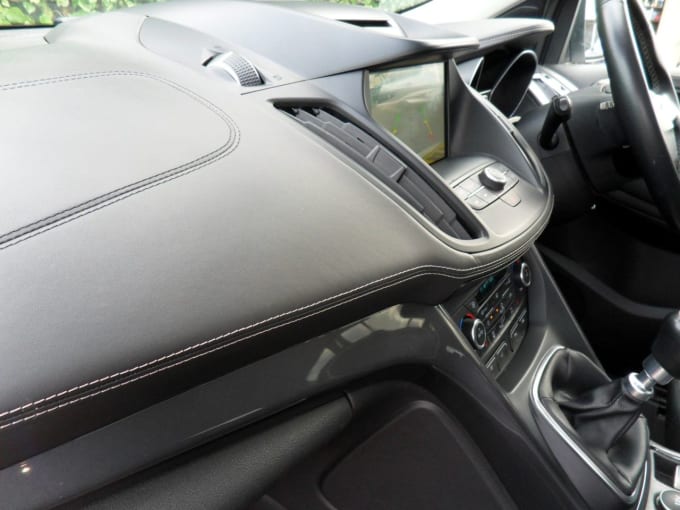 2025 Ford Kuga