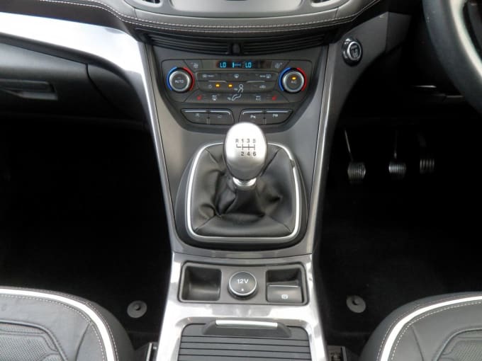 2025 Ford Kuga