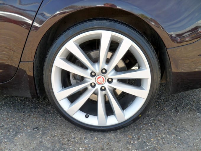 2025 Jaguar Xf