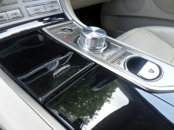 2025 Jaguar Xf