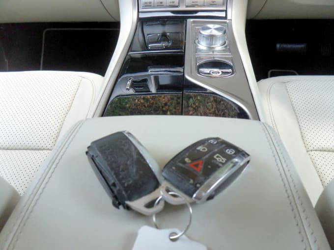 2025 Jaguar Xf