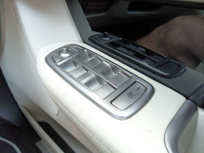 2025 Jaguar Xf