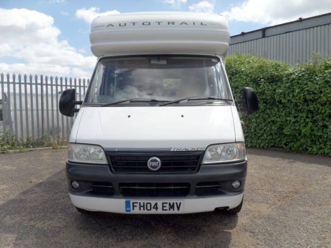 2025 Auto-trail Tracker Se
