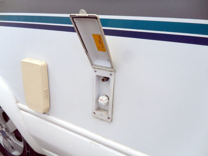 2025 Auto-trail Tracker Se