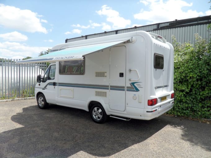 2025 Auto-trail Tracker Se