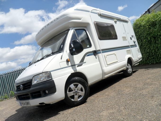 2025 Auto-trail Tracker Se
