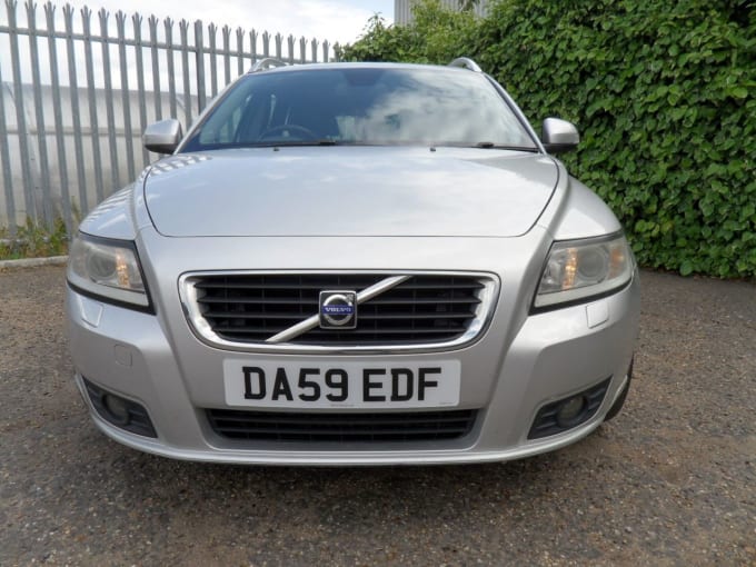 2025 Volvo V50