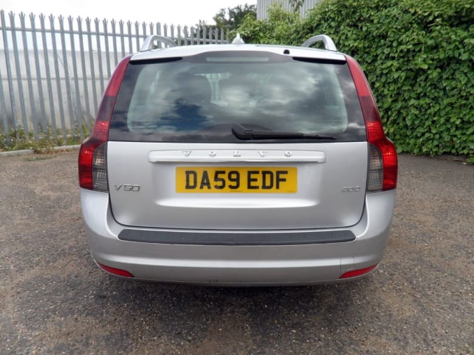 2025 Volvo V50