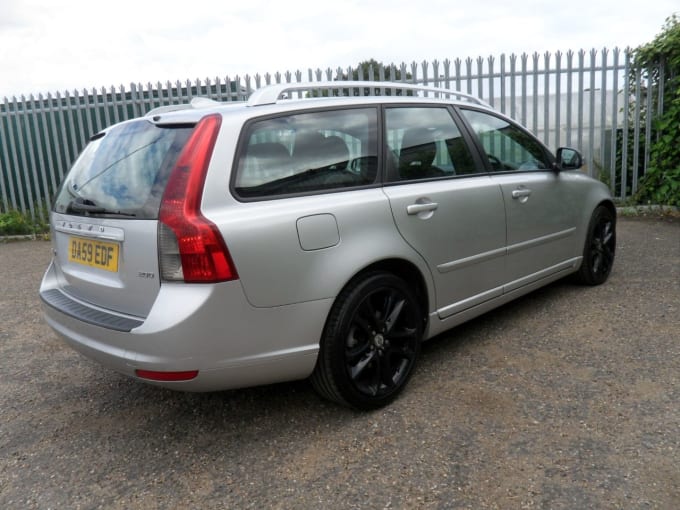 2025 Volvo V50