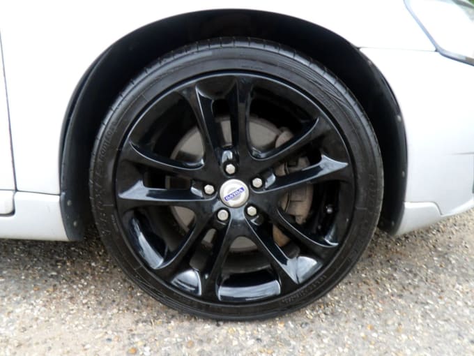 2025 Volvo V50