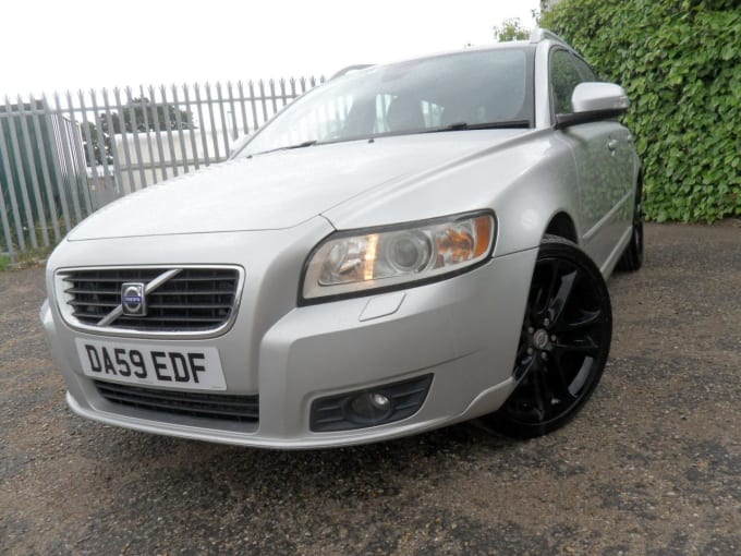 2025 Volvo V50