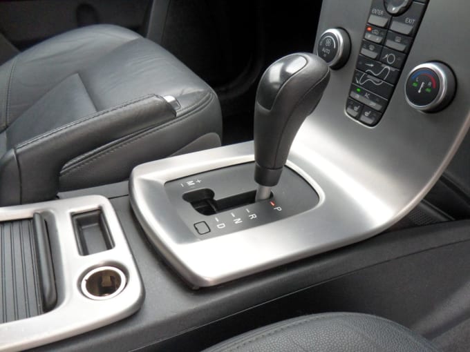 2025 Volvo V50