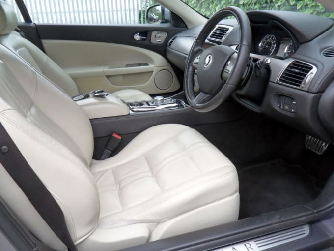 2025 Jaguar Xk
