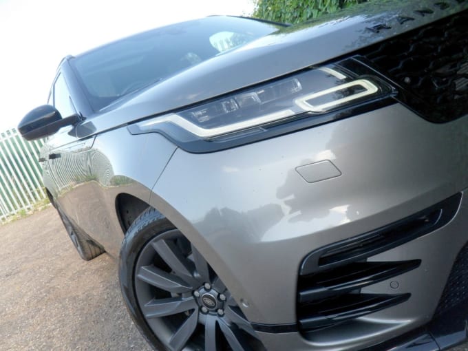 2025 Land Rover Range Rover Velar