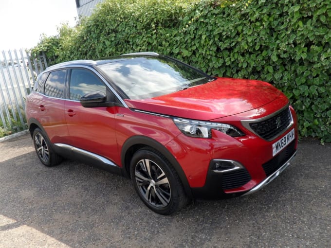 2025 Peugeot 3008