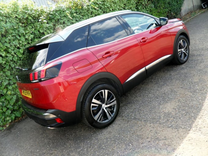 2025 Peugeot 3008
