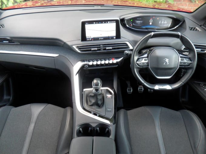 2025 Peugeot 3008