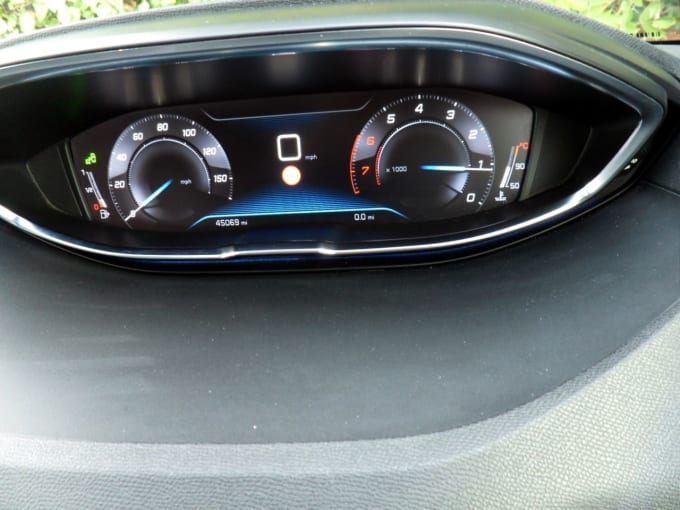 2025 Peugeot 3008