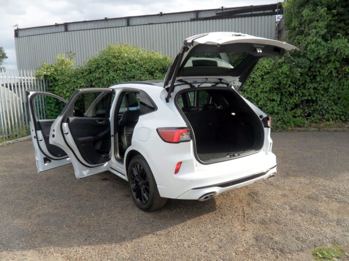 2025 Ford Kuga