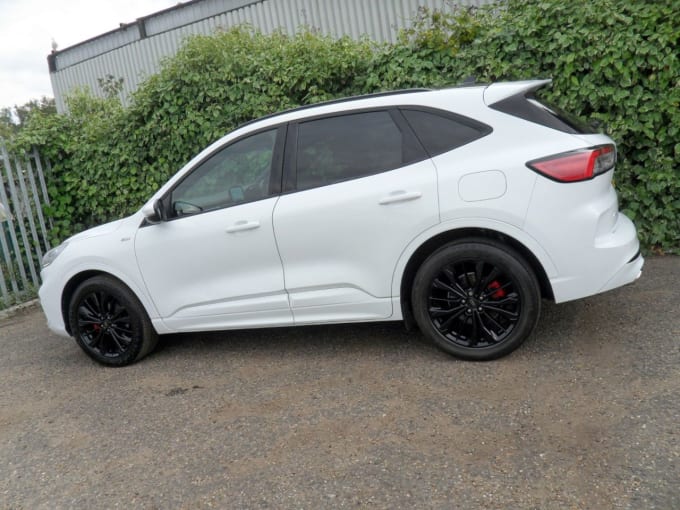 2025 Ford Kuga