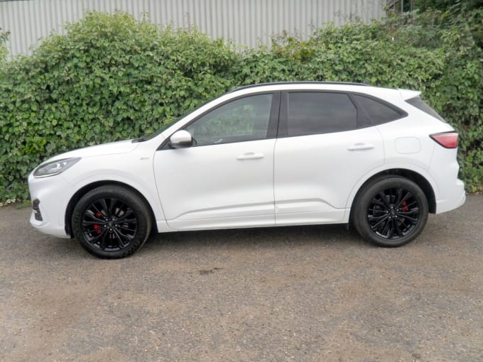 2025 Ford Kuga