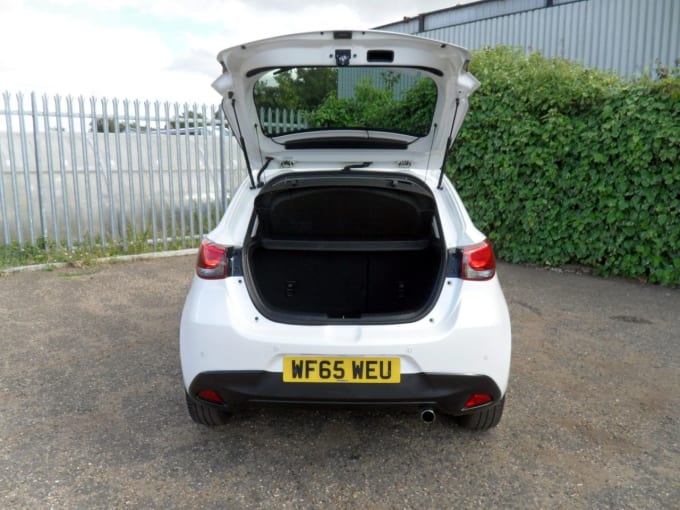 2025 Mazda Mazda2