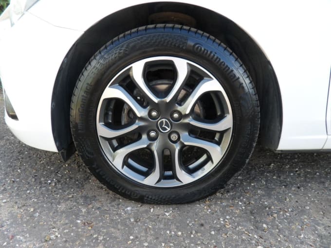 2025 Mazda Mazda2